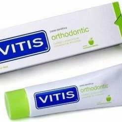 Vitis Orthodontic Tandpasta - 75ml -Oral B SHOP 550x353 1