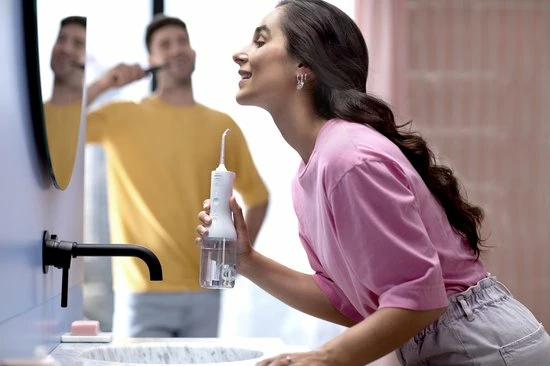 Philips Cordless Power 3000 HX3806/33 - Flosser - Zwart 7 Philips Cordless Power 3000 HX3806/33 - Flosser - Zwart - Afbeelding 7