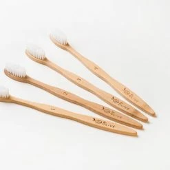 Bamboe Tandenborstel By Olive 4 St. Genummerd 100% Moso Bamboo 15 Bamboe Tandenborstel By Olive 4 St. Genummerd 100% Moso Bamboo -Oral B SHOP 550x397 2