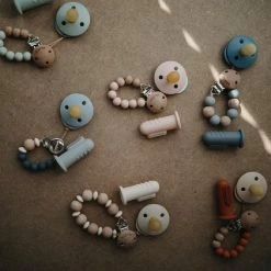 Mushie Finger Toothbrush Blush/Sand - Vingertandenborstel Baby - 2 Stuks Per Verpakking - Tandenborstel Siliconen -Oral B SHOP 550x422 1