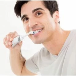 Oral B Oral-B CrossAction - Met CleanMaximiser-technologie - Opzetborstels - 8 Stuks 21 Oral B Oral-B CrossAction - Met CleanMaximiser-technologie - Opzetborstels - 8 Stuks -Oral B SHOP 550x501