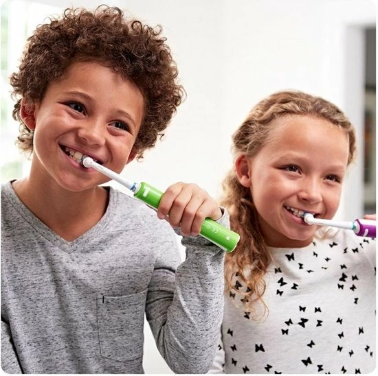 Oral B Oral-B Junior - Elektrische Tandenborstel - Groen 8 Oral B Oral-B Junior - Elektrische Tandenborstel - Groen - Afbeelding 8