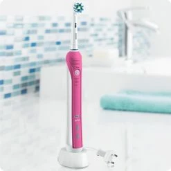 Oral B Oral-B PRO 2 2950N - Elektrische Tandenborstel - Duopack - Zwart En Roze 30 Oral B Oral-B PRO 2 2950N - Elektrische Tandenborstel - Duopack - Zwart En Roze -Oral B SHOP 550x549 94