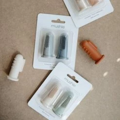 Mushie Finger Toothbrush Blush/Sand - Vingertandenborstel Baby - 2 Stuks Per Verpakking - Tandenborstel Siliconen -Oral B SHOP 550x550 1357