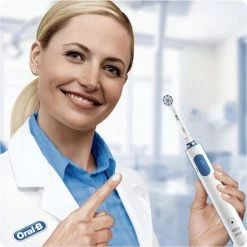 Oral B Oral-B PRO Pro 600 - Sensi-Clean - Elektrische Tandenborstel - Wit -Oral B SHOP 550x550 1381