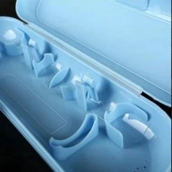 AA Commerce Reisetui Geschikt Voor Oral-B Pro/Vitality/Smartseries Stages Kids - Beschermhoes Travel Case - Geschikt Voor Elektrische Tandenborstel & 2 Opzetborstels - Lichtblauw -Oral B SHOP 550x550 1551