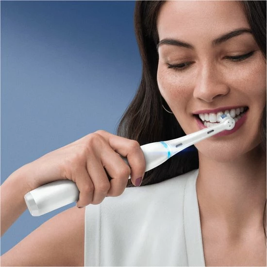 Oral B Oral-B PRO 2 2000 - Elektrische Tandenborstel 4 Oral B Oral-B PRO 2 2000 - Elektrische Tandenborstel - Afbeelding 4