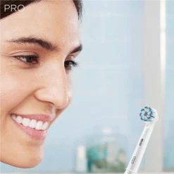 Oral B Oral-B Pro 2 2700 - Sensi Ultra Thin - Elektrische Tandenborstel - Wit -Oral B SHOP 550x550 981